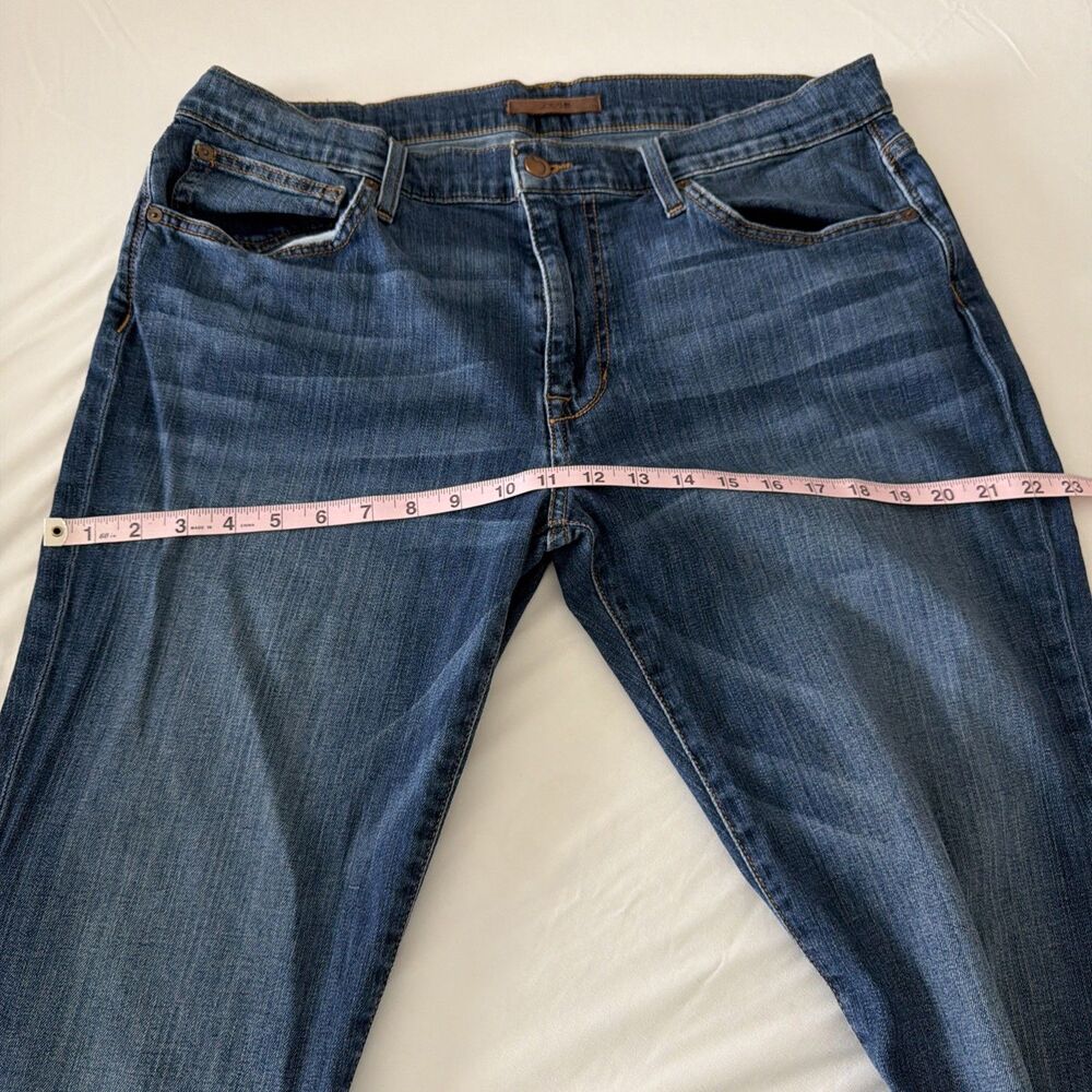 Joes Jeans Mens 36x31 Brixton Straight Narrow Leg Blue Denim Whiskering Fade EUC - Picture 7 of 16